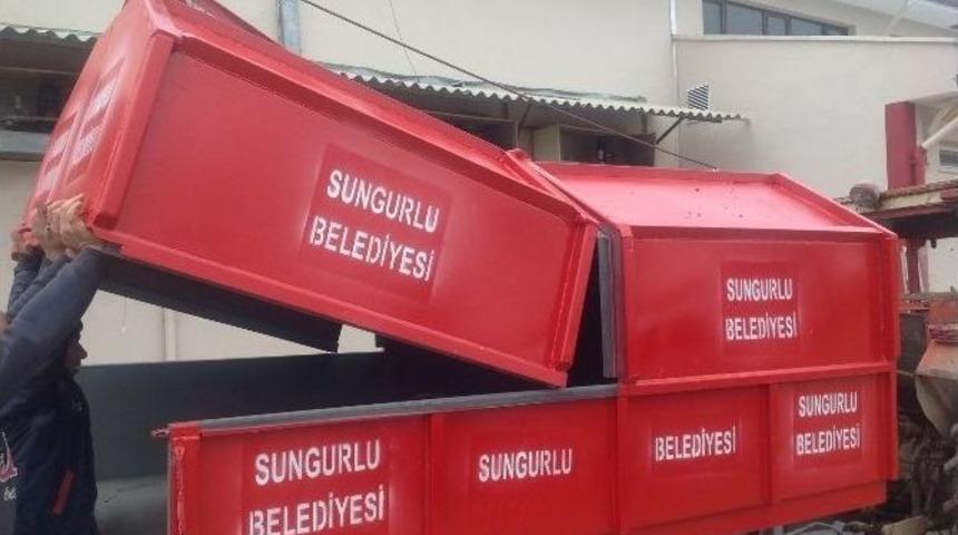 Sungurlu Belediyesi Kendi İmkanları &Ccedil;&ouml;p R&ouml;morku İmal Etti