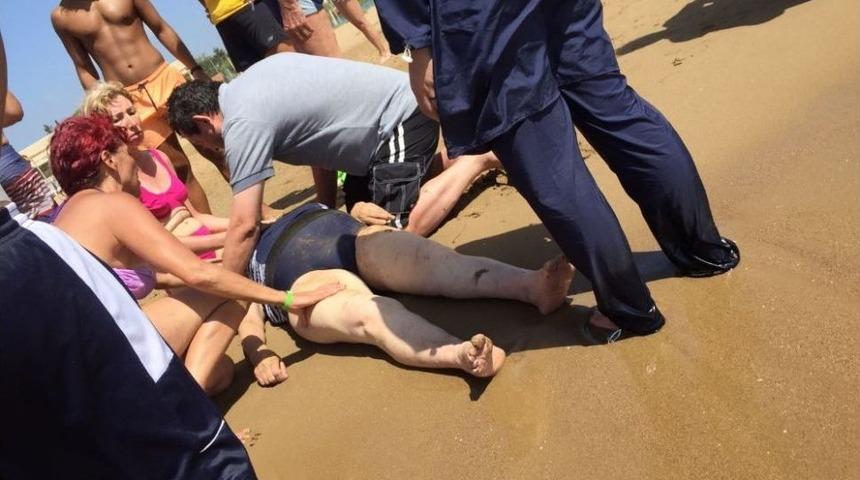 Denizde Kalp Krizi Ge&ccedil;iren Kadın &Ouml;ld&uuml;