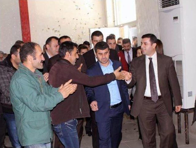 Demirtaş: Akp, Işid Ve Boko Haram Kadar İslamiyet'e Zarar Verdi