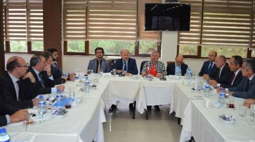 Davutoğlu Bursa&rsquo;ya Geliyor