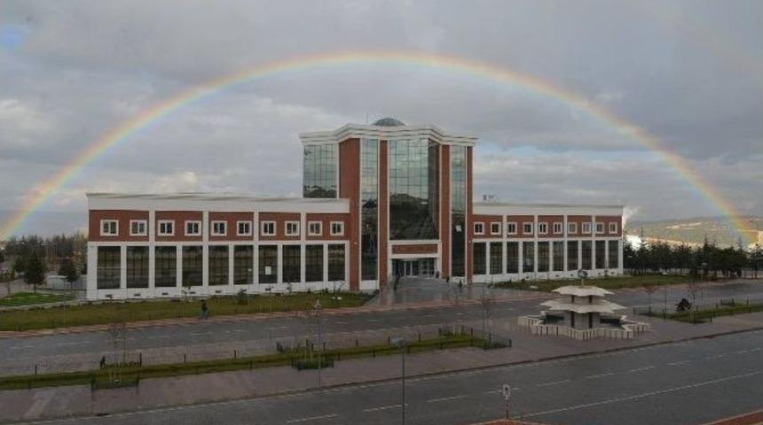 Bilecik&rsquo;te Kartpostallık "g&ouml;kkuşağı" Manzarası