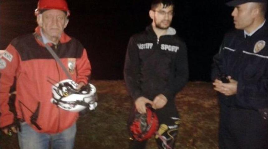 (&ouml;zel Haber) Manisa Akut&rsquo;tan Gece Yarısı Nefes Kesen Kurtarma Operasyonu