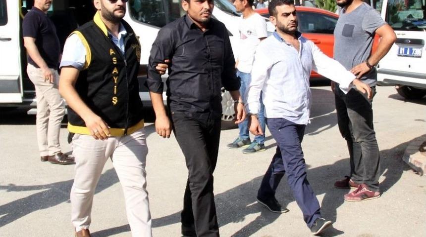 Restoran Cinayetinin Zanlıları Adliyeye Sevk Edildi