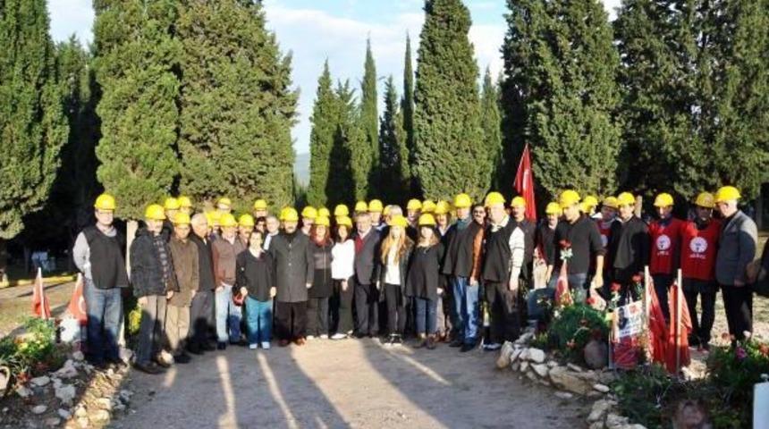 Eğitim- İş'in Eğitim Ve Emeğe Saygı Y&uuml;r&uuml;y&uuml;ş&uuml; Manisa'ya Ulaştı (2)