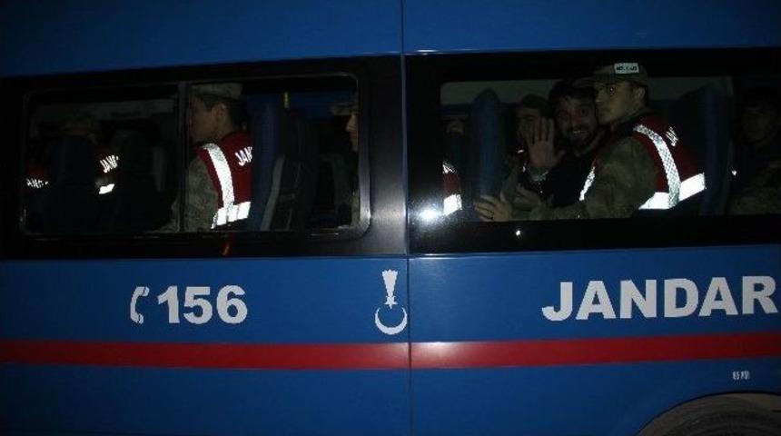 Sahte Kimlikli Pkk&rsquo;lılardan 9&rsquo;u Tutuklandı