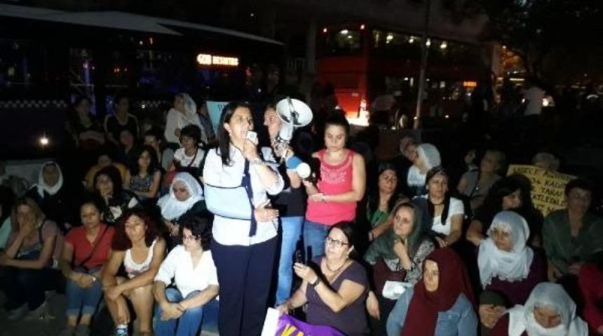 Hdp'li Kadınlardan Kadın Cinayetler Eylemi