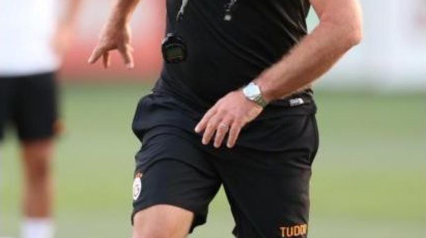 Galatasaray, Kasımpaşa Ma&ccedil;ının Hazırlıklarını S&uuml;rd&uuml;rd&uuml;