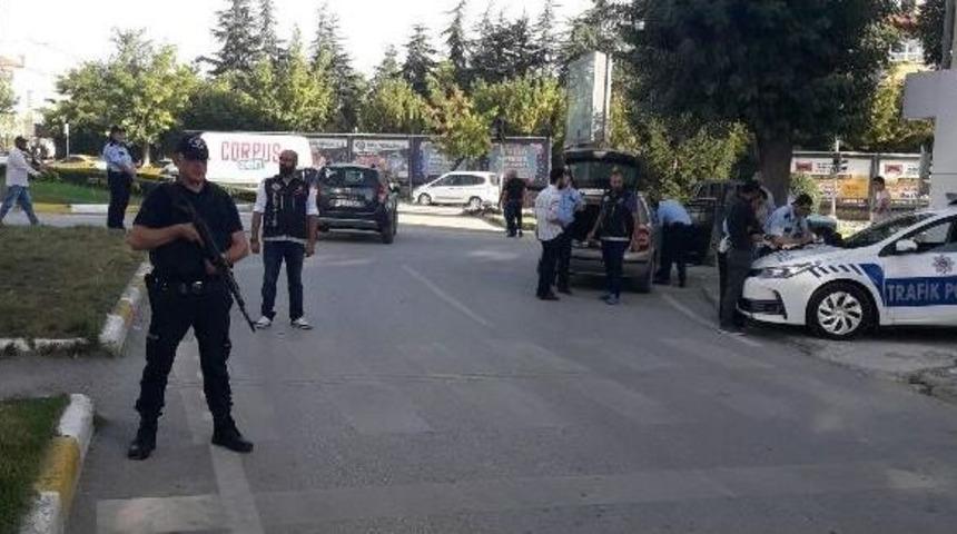 &Ccedil;orum&rsquo;Da Ki 'narko-Sokak' Uygulamasında 17 Bin Tl Para Cezası Kesildi