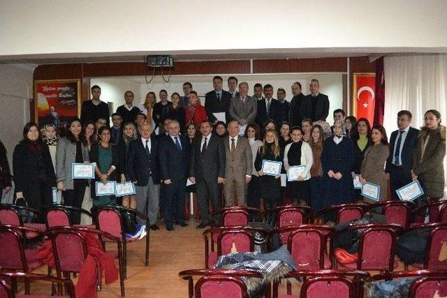 Çerkezköy’de Öğretmenlere Zeka Oyunları Sertifikası Verildi