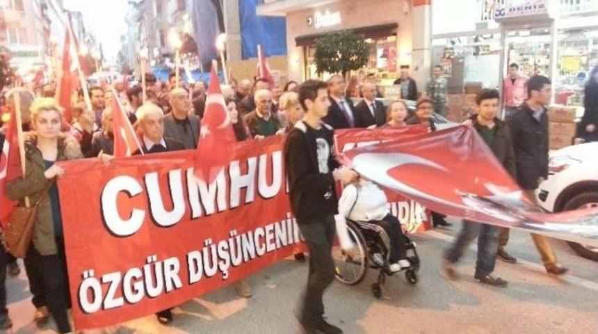 Chp&rsquo;den Cumhuriyet Y&uuml;r&uuml;y&uuml;ş&uuml;