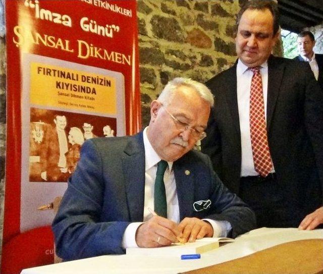 Şansal Dikmen’in İmza Günü İlgi Gördü