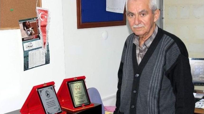 (&ouml;zel Haber) Plaket&ccedil;ilerden, Başbakan Davutoğlu&rsquo;na Destek