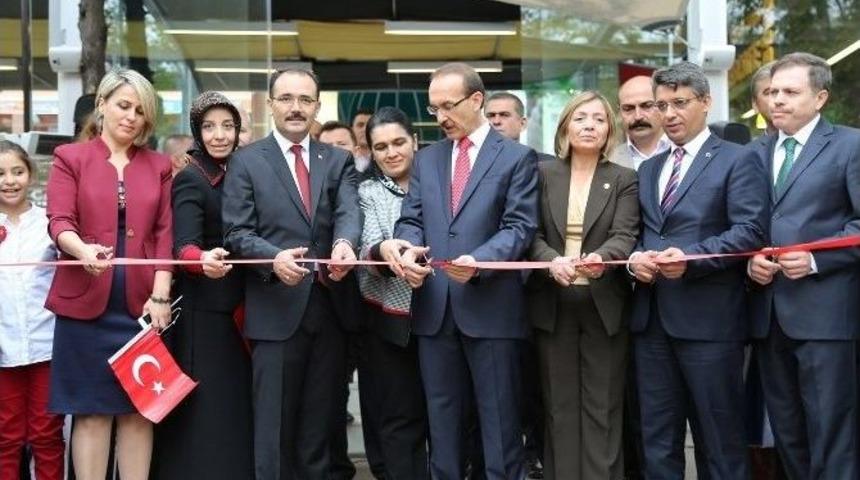 Uşak Belediyesi&rsquo;nin Yeni Markası; "&ccedil;ayzade"