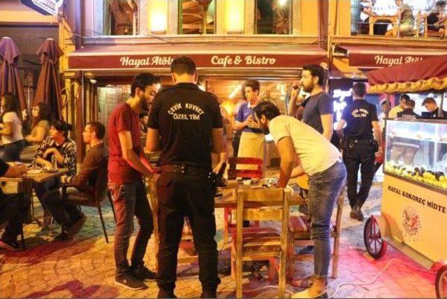 &Ouml;nce &Ccedil;ay Parasını &Ouml;dedi, Sonra G&ouml;zaltına Alındı 2