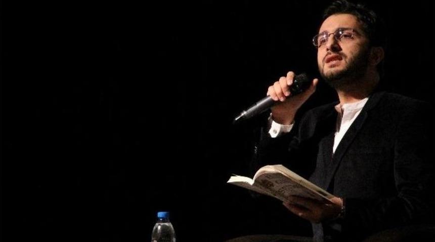 &ldquo;elif Gibi Sevmek&rdquo; Kitabının Yazarı Hikmet Anıl &Ouml;ztekin, Erzurum&rsquo;da &Ouml;ğrencilerle S&ouml;yleşi Ve İmza G&uuml;n&uuml;nde Biraraya Geldi