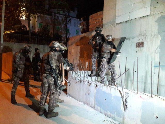 Esenyurt&rsquo;ta Uyuşturucu Operasyonu 1