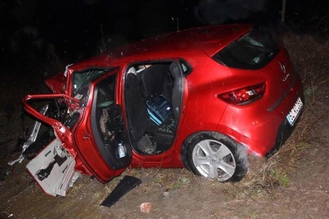 Edirne&rsquo;de Feci Kaza: 4 &Ouml;l&uuml;, 4 Yaralı