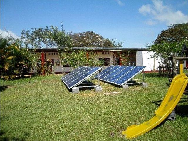 Kolombiya’da Dört Okul Elektriğe Kavuşturuldu 1