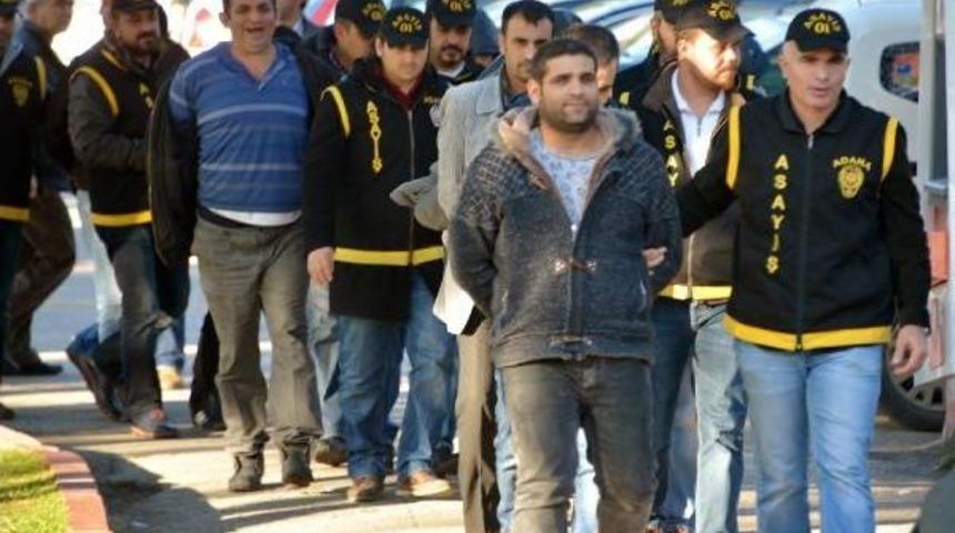 Parti Binasına Yine Kumar Baskını