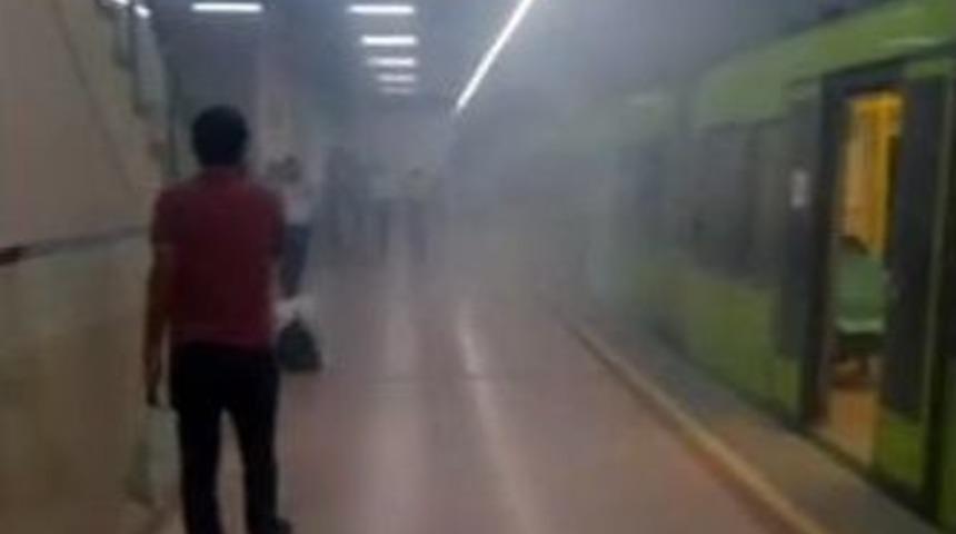 Bursa Metrosundaki Duman Paniğe Neden Oldu