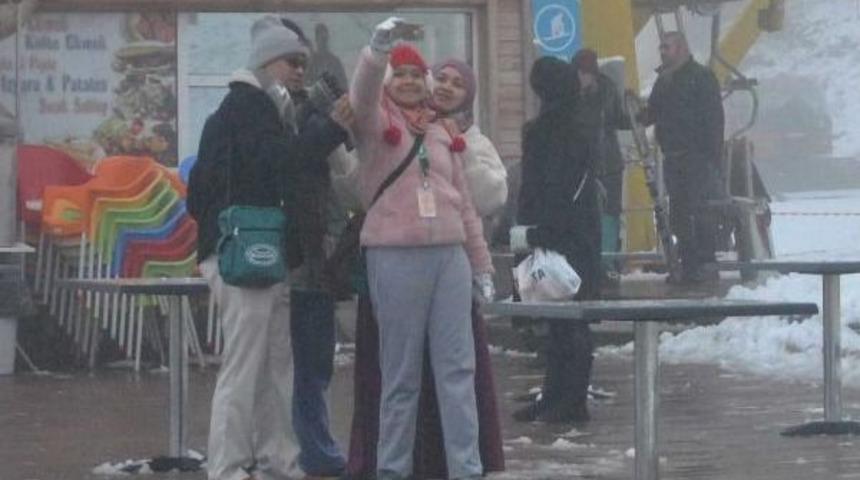 Uludağ Sezonu A&ccedil;tı, Teleferik De 10 G&uuml;n Sonra Oteller B&ouml;lgesinde