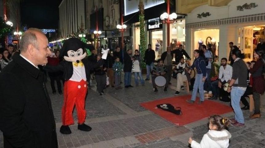 &lsquo;mersin Cadde Şenlikleri&rsquo; Renkli Başladı