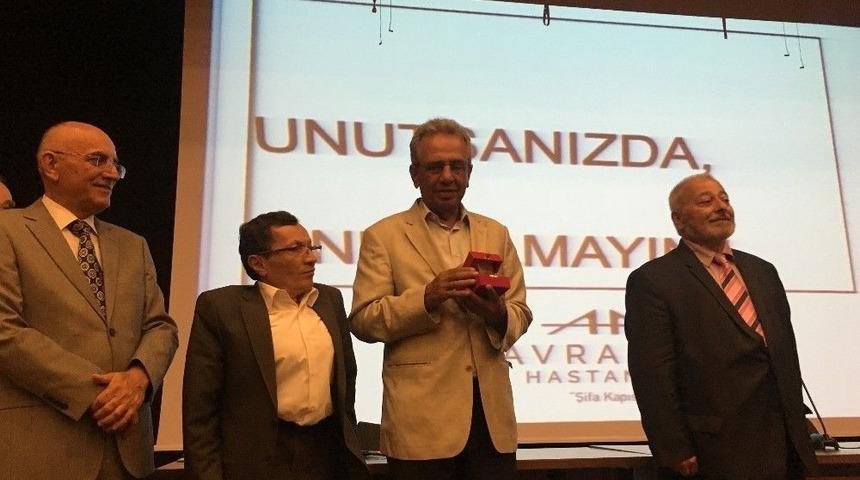 Zeytinburnu&rsquo;nda Yaşlılarda Sağlık Sorunları Konuşuldu