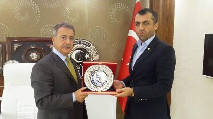 Birlik Başkanı İhsan Akın, Başkan Mehmet Boyraz&rsquo;ı Ziyaret Etti