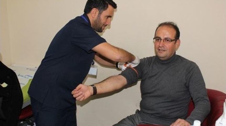 İpekyolu Belediyesi Temizlik &Ccedil;alışanları Sağlık Taramasından Ge&ccedil;ti