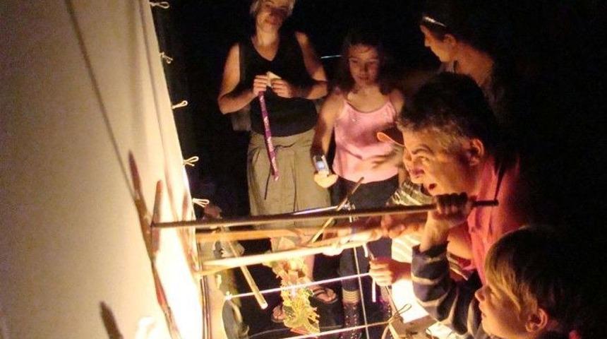 Cengiz &Ouml;zek: &ldquo;karag&ouml;z G&uuml;ncel Olanı Yakalamaya &Ccedil;alışıyor&rdquo;