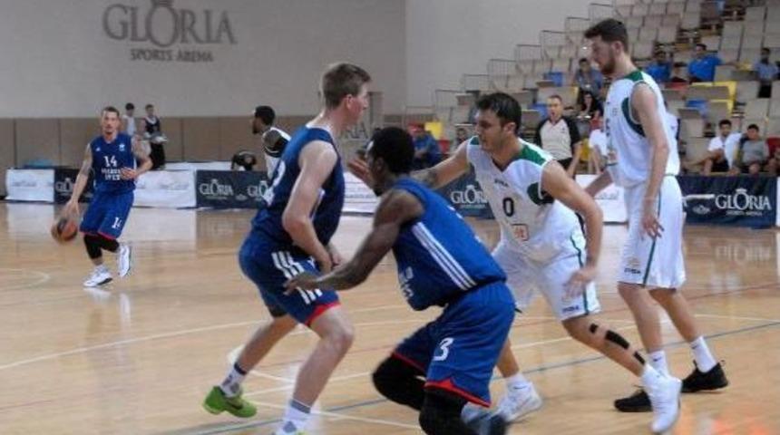 Anadolu Efes-Banvit: 88-87