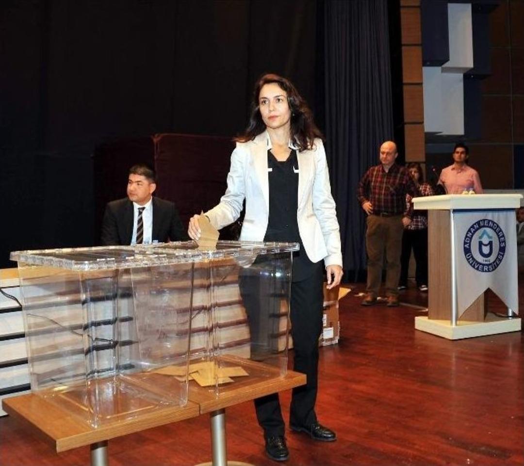 Ad&uuml; Yeni Rekt&ouml;r&uuml;n&uuml; Se&ccedil;iyor