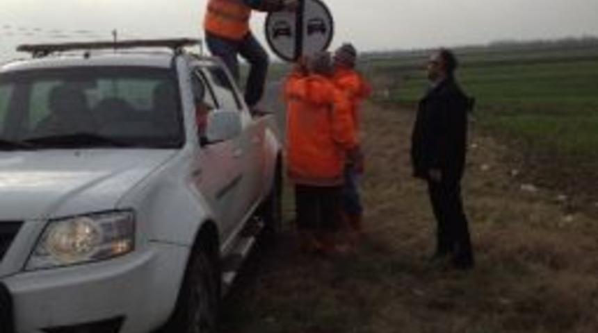 Ergene&rsquo;de Trafik Ve İşaret Levha &Ccedil;alışmaları Başladı