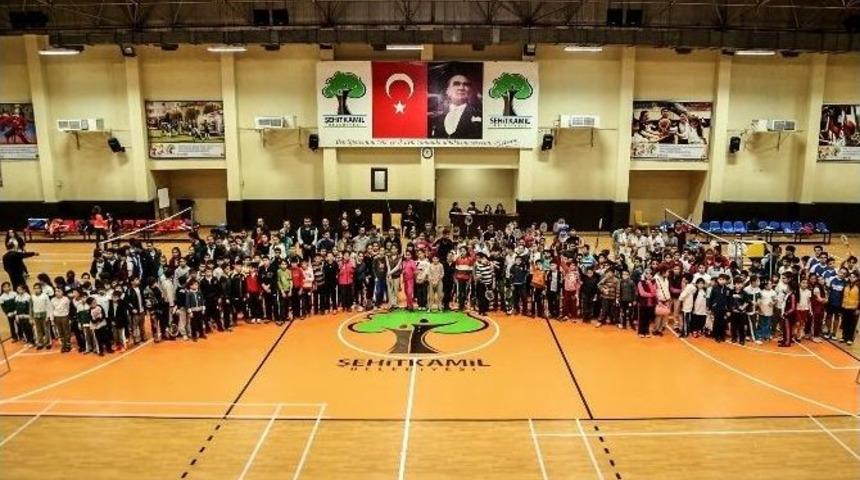 Usta Raketler Kurtuluş Kupası İ&ccedil;in M&uuml;cadele Edecek