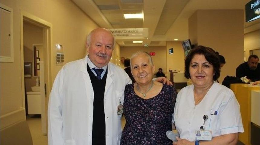 Kanserle Dalga Ge&ccedil;ip, Hayatını Yaşıyor