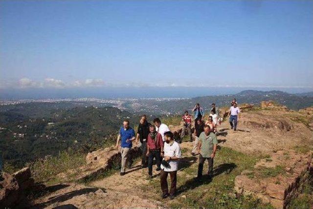 2 Bin 300 Yıllık Kurul Kalesi nde Arkeolojik &Ccedil;alışmalar S&uuml;r&uuml;yor 3