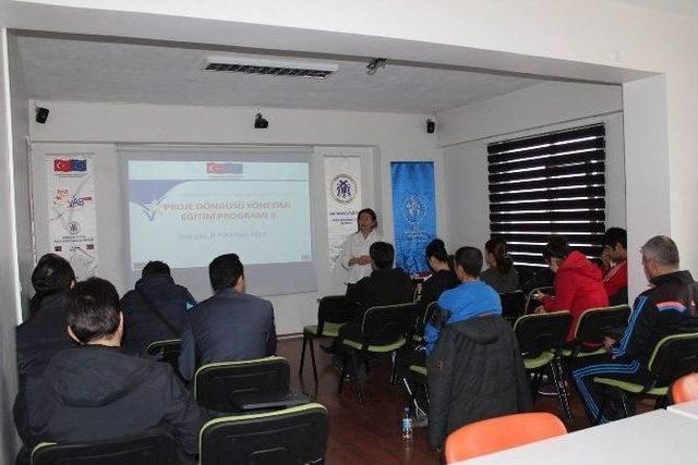 Erzincan Ghsim Personeli Proje Döngüsü Eğitimi Alıyor