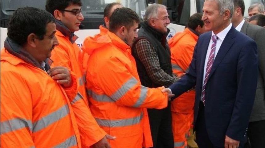 Adapazarı Belediyesi&rsquo;ne 22 Yeni Ara&ccedil;