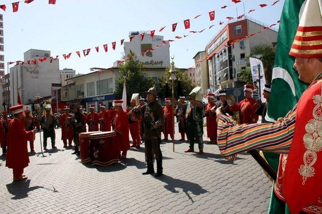 Karacabey’de Kurtuluş Coşkusu