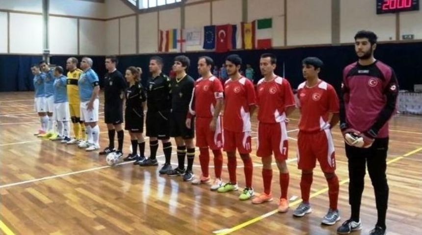 Futsal Avrupa Şampiyonası&rsquo;nda B&uuml;y&uuml;k Başarı
