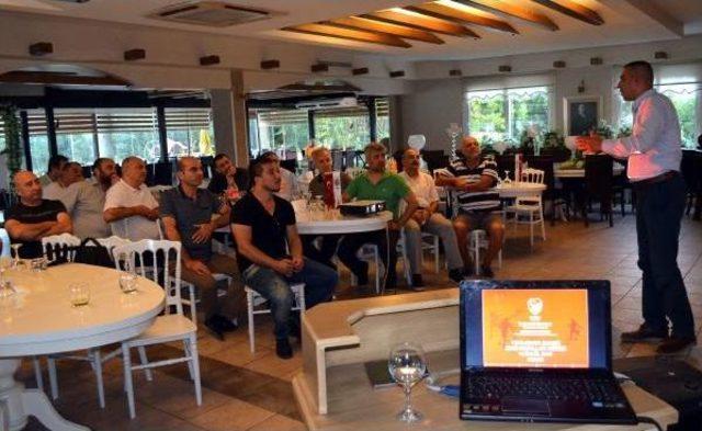 Tsyd'de Adana Şubesi'nden 'futbol Eğitim Semineri'