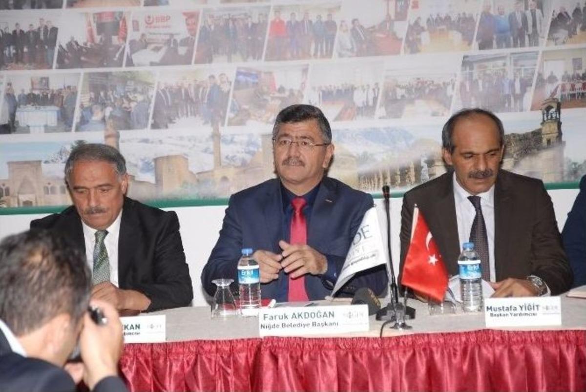 Başkan Akdoğan Stk&rsquo;ların &Ouml;nerilerini Aldı
