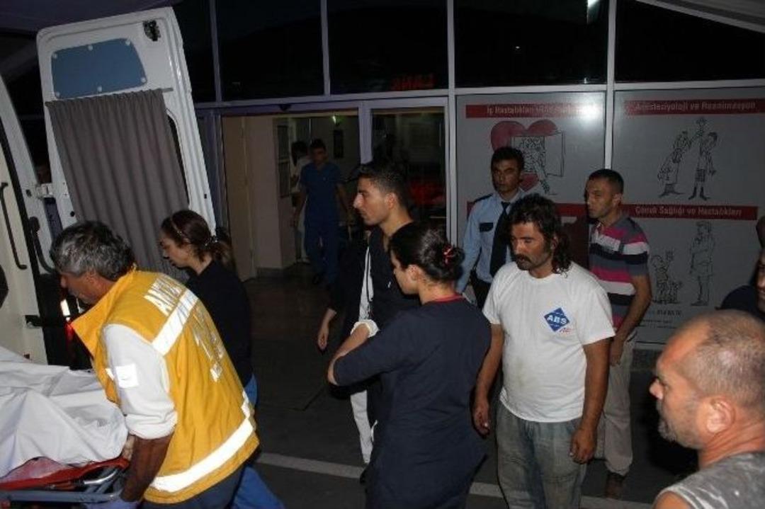 İş Kazasında &Ouml;ld&uuml;, Oğluna Doyamadı