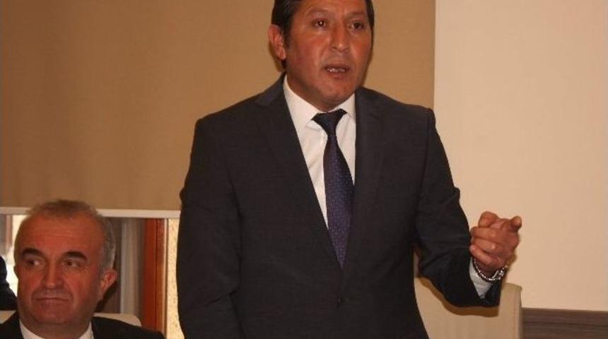 Abana Belediye Başkanı Rıdvan Oyar;