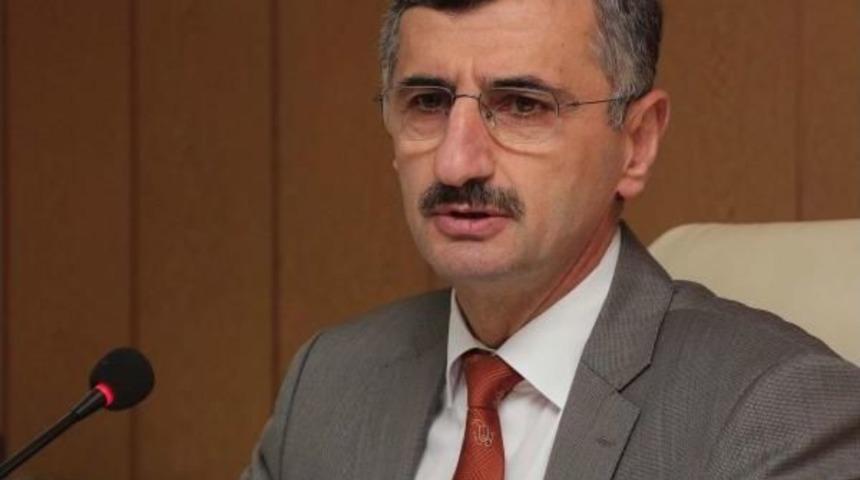 Manisa Valisi: G&uuml;venlik Kamerası Zorunluluk Değil