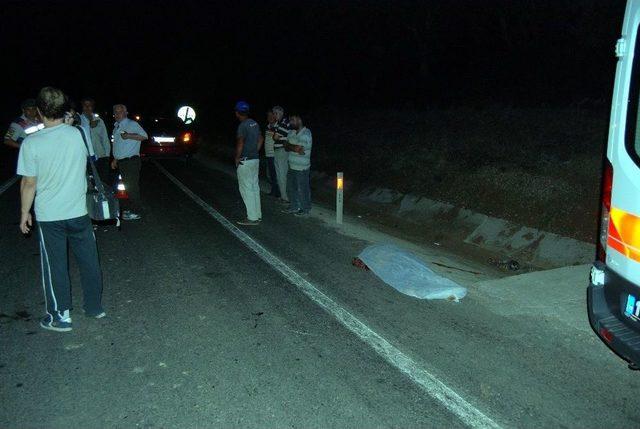 Doktorun Müdahale Etmek İstediği Kazazede Kadını Başka Bir Araç Daha Ezdi