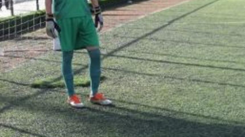 Burhan, G&ouml;z Dolduruyor