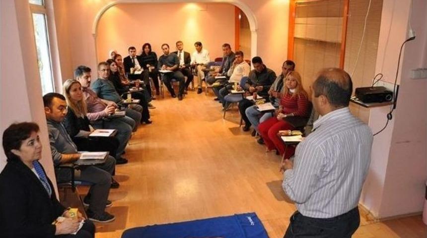 Sadık &Ouml;l&ccedil;en: Kul&uuml;p Ve Lisanslı Sporcu Sayısını Artırmalıyız