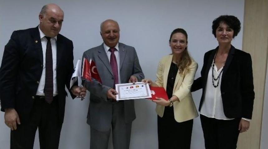 Makedonyalı Doktorların İzmir&rsquo;deki Eğitimi Sona Erdi