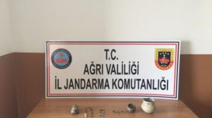 Doğubayazıt&rsquo;ta 143 Adet Tarihi Eser Ele Ge&ccedil;irildi